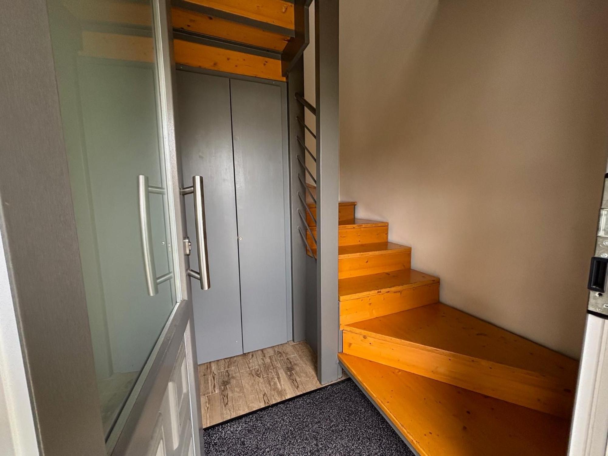 International Rooms & Apartments ซีร์มิโอเน ภายนอก รูปภาพ